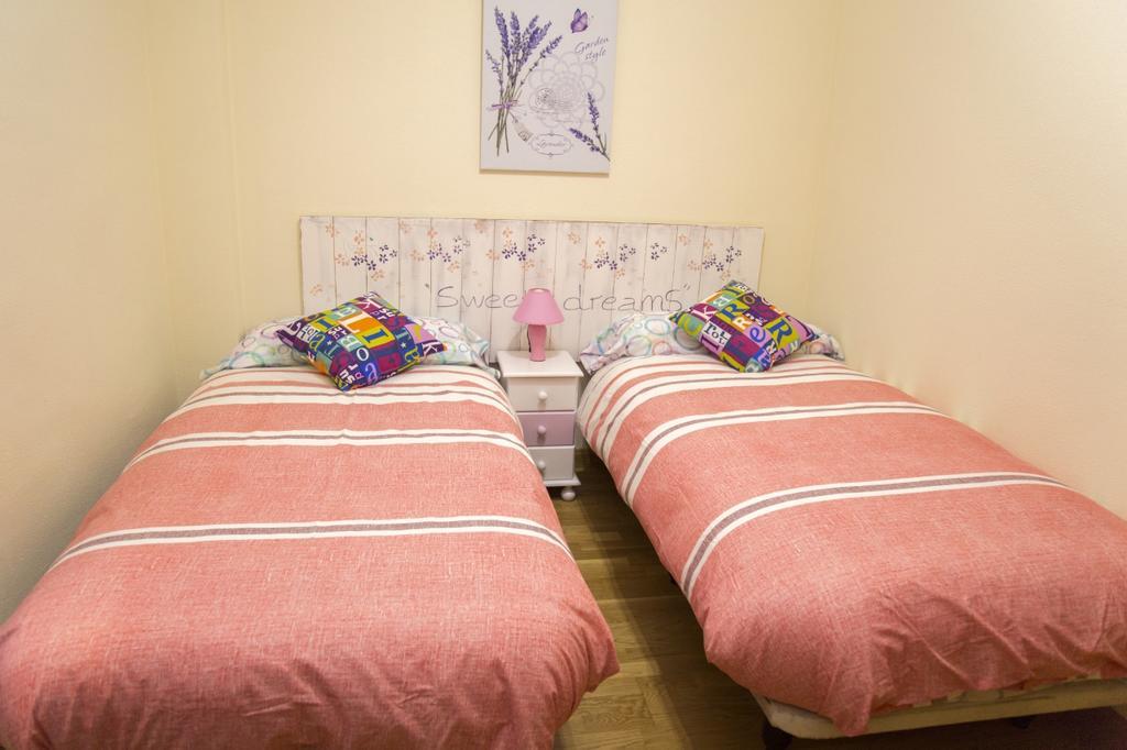 Jardines Del Litoral Momas Homes مالقة المظهر الخارجي الصورة